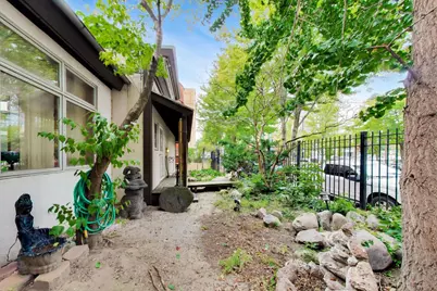 915 W Lawrence Avenue, Chicago, IL 60640 - Photo 4