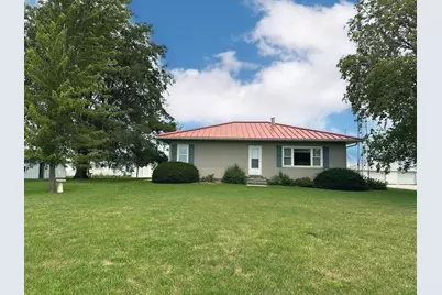 260 E 3300 N Road, Herscher, IL 60941 - Photo 1