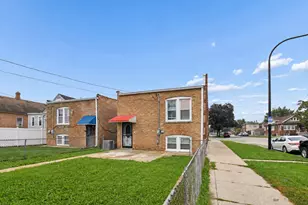 1801 S 58th Ave, Cicero, IL 60804 - Photo 24