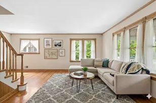 319 Leclaire Ave, Wilmette, IL 60091 - Photo 2