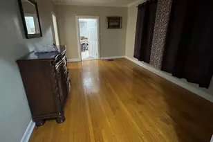9230 Harding Ave, Evanston, IL 60203 - Photo 6