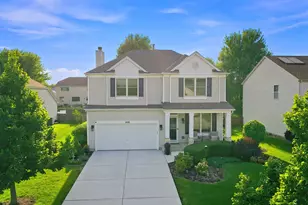 1028 MacKenzie Dr, Antioch, IL 60002 - Photo 1