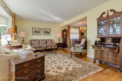 2923 Downing Avenue W, Westchester, IL 60154 - Photo 4