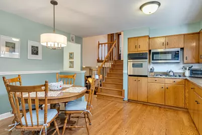 2923 Downing Avenue W, Westchester, IL 60154 - Photo 8