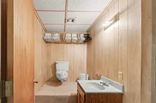 821 S Hough St, Barrington, IL 60010 - Photo 14
