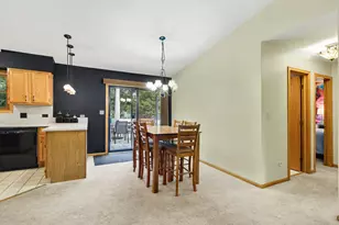 821 S Hough St, Barrington, IL 60010 - Photo 8