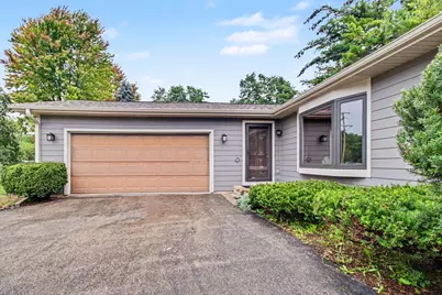 821 S Hough Street, Barrington, IL 60010 - Photo 4