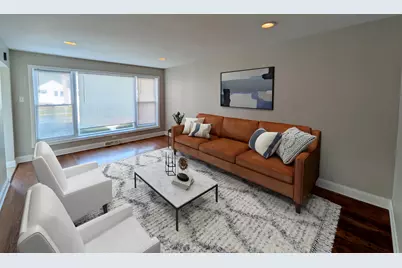 8825 S California Avenue, Evergreen Park, IL 60805 - Photo 2