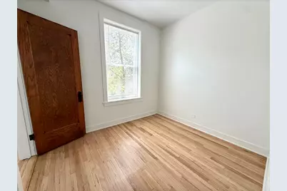 3416 W Schubert Avenue #2, Chicago, IL 60647 - Photo 8