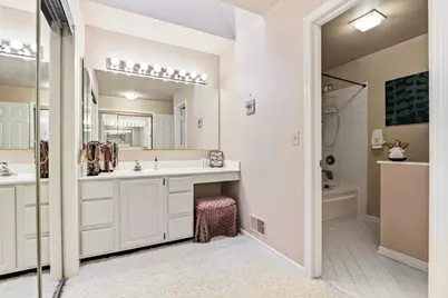 862 Oak Hill Road #504, Lake Barrington, IL 60010 - Photo 24