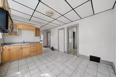 3900 W Division Street, Chicago, IL 60651 - Photo 14