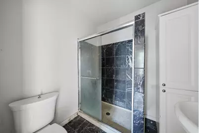 3900 W Division Street, Chicago, IL 60651 - Photo 12