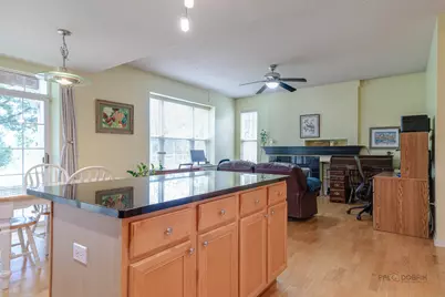210 Shadow Creek Circle #210, Vernon Hills, IL 60061 - Photo 16