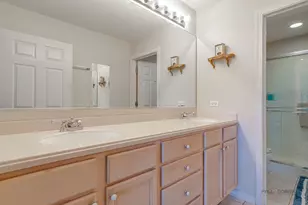 210 Shadow Creek Circle, Vernon Hills, IL 60061 - Photo 26