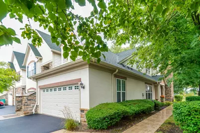 210 Shadow Creek Circle #210, Vernon Hills, IL 60061 - Photo 1