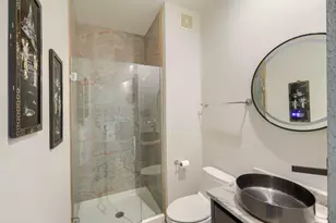 130 S Canal St, Chicago, IL 60606 - Photo 8