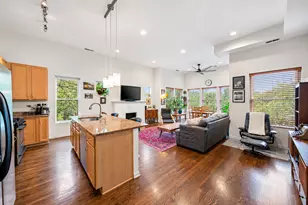 6701 N Bosworth Ave, Chicago, IL 60626 - Photo 12