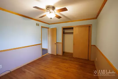 1033 W Hawkins Street, Kankakee, IL 60901 - Photo 32
