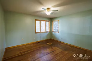1033 W Hawkins St, Kankakee, IL 60901 - Photo 36