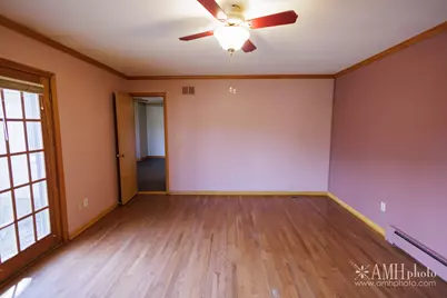 1033 W Hawkins Street, Kankakee, IL 60901 - Photo 26