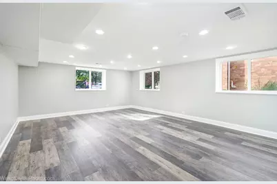 7261 N East Prairie Road, Lincolnwood, IL 60712 - Photo 26