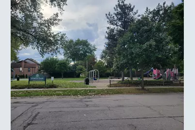 7261 N East Prairie Road, Lincolnwood, IL 60712 - Photo 38