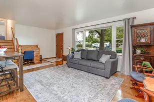 5443 W 83 Pl, Burbank, IL 60459 - Photo 4