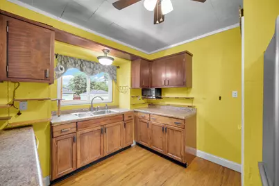 103 N Harvard Avenue, Villa Park, IL 60181 - Photo 10