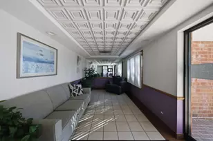 6530 W Irving Park Rd, Chicago, IL 60634 - Photo 4