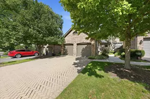 14303 Crystal Tree Dr, Orland Park, IL 60462 - Photo 34
