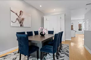 363 W Superior St, Chicago, IL 60654 - Photo 4