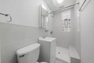 2315 S Hoyne Ave, Chicago, IL 60608 - Photo 16