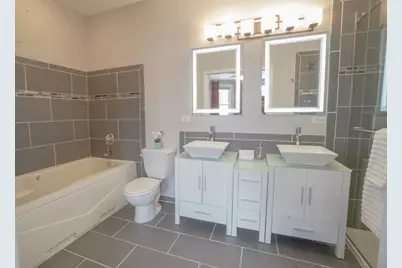 155 Festival Court, Elgin, IL 60120 - Photo 8