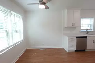 18637 S Highland Ave, Homewood, IL 60430 - Photo 14