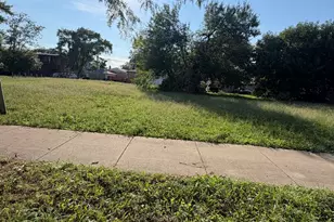 6152 S Hermitage Ave, Chicago, IL 60636 - Photo 1