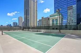 345 N La Salle Dr, Chicago, IL 60654 - Photo 30