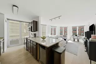345 N La Salle Dr, Chicago, IL 60654 - Photo 6