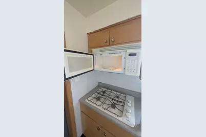 9731 S Michigan Avenue, Chicago, IL 60628 - Photo 4