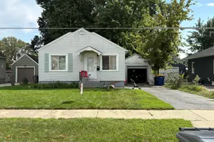 673 Ludlow Ave, Elgin, IL 60120 - Photo 1