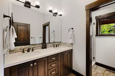 10120 Sagebrush Court, Truckee, CA 16196 - Photo 22