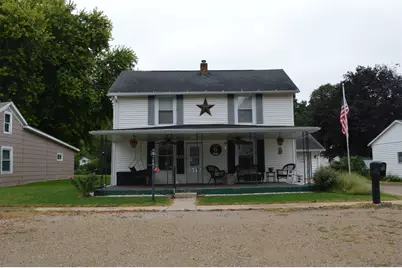 125 N Washington Street, Tiskilwa, IL 61368 - Photo 1