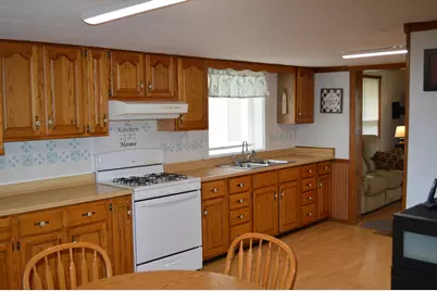 125 N Washington Street, Tiskilwa, IL 61368 - Photo 4