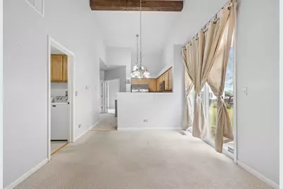 2828 Rebecca Court, Montgomery, IL 60538 - Photo 6