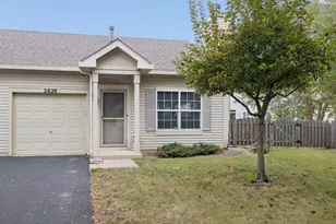 2828 Rebecca Ct, Montgomery, IL 60538 - Photo 1