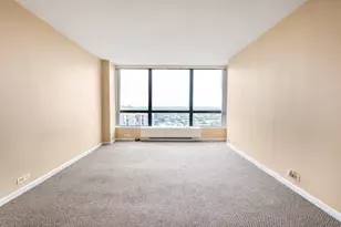 5415 N Sheridan Rd, Chicago, IL 60640 - Photo 4