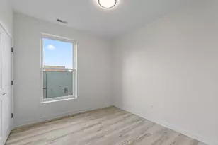 4447 S Calumet Ave, Chicago, IL 60653 - Photo 40