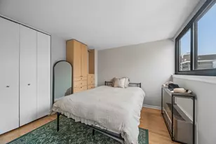 30 E Division St, Chicago, IL 60610 - Photo 16