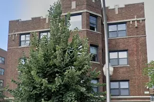6814 S Oglesby Ave, Chicago, IL 60649 - Photo 1