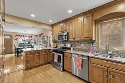 3843 W 107th Place, Chicago, IL 60655 - Photo 8