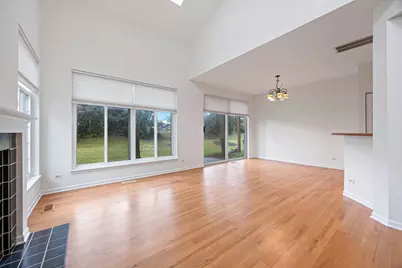 1053 Ripple Ridge, Darien, IL 60561 - Photo 4